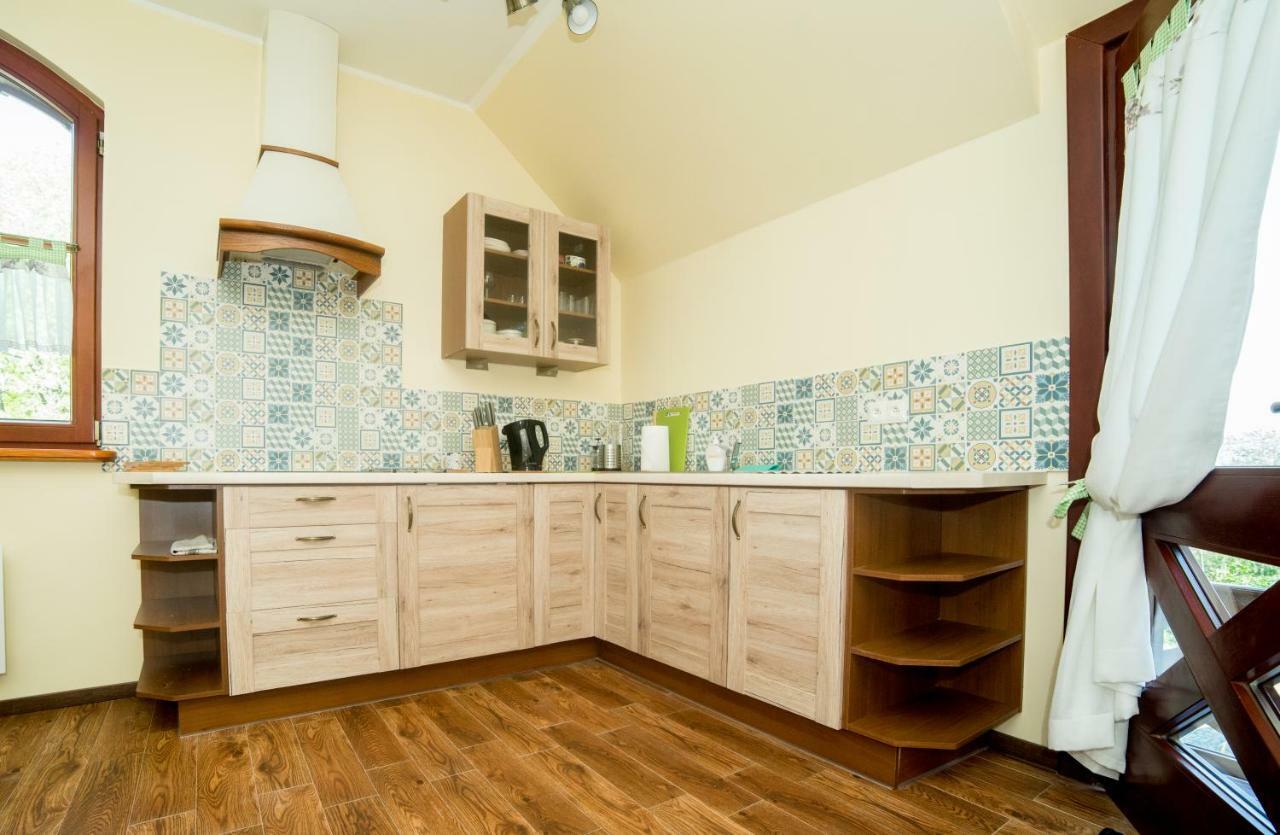 Apartamenty Romanowka Raszow Buitenkant foto