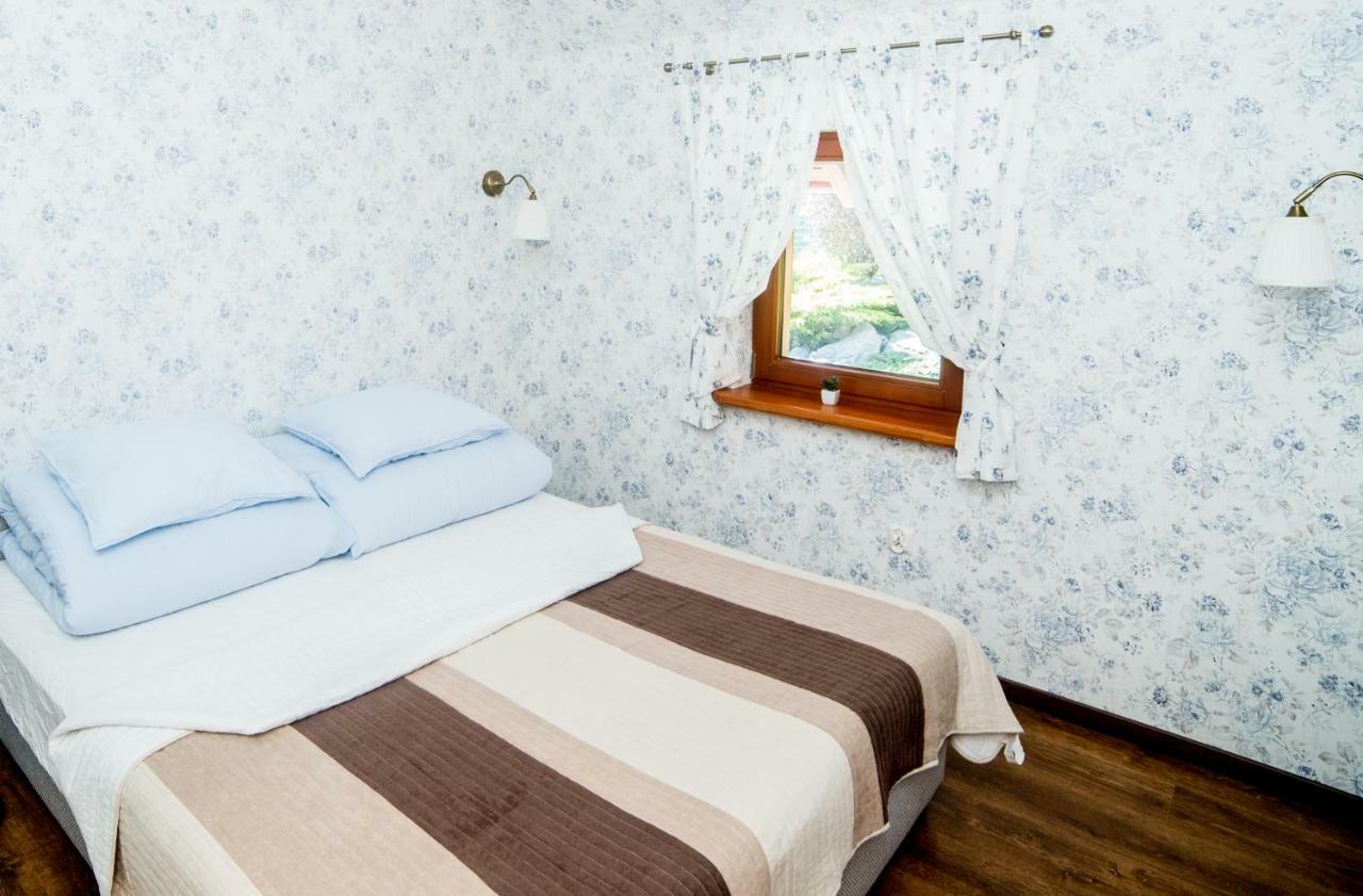Apartamenty Romanowka Raszow Buitenkant foto